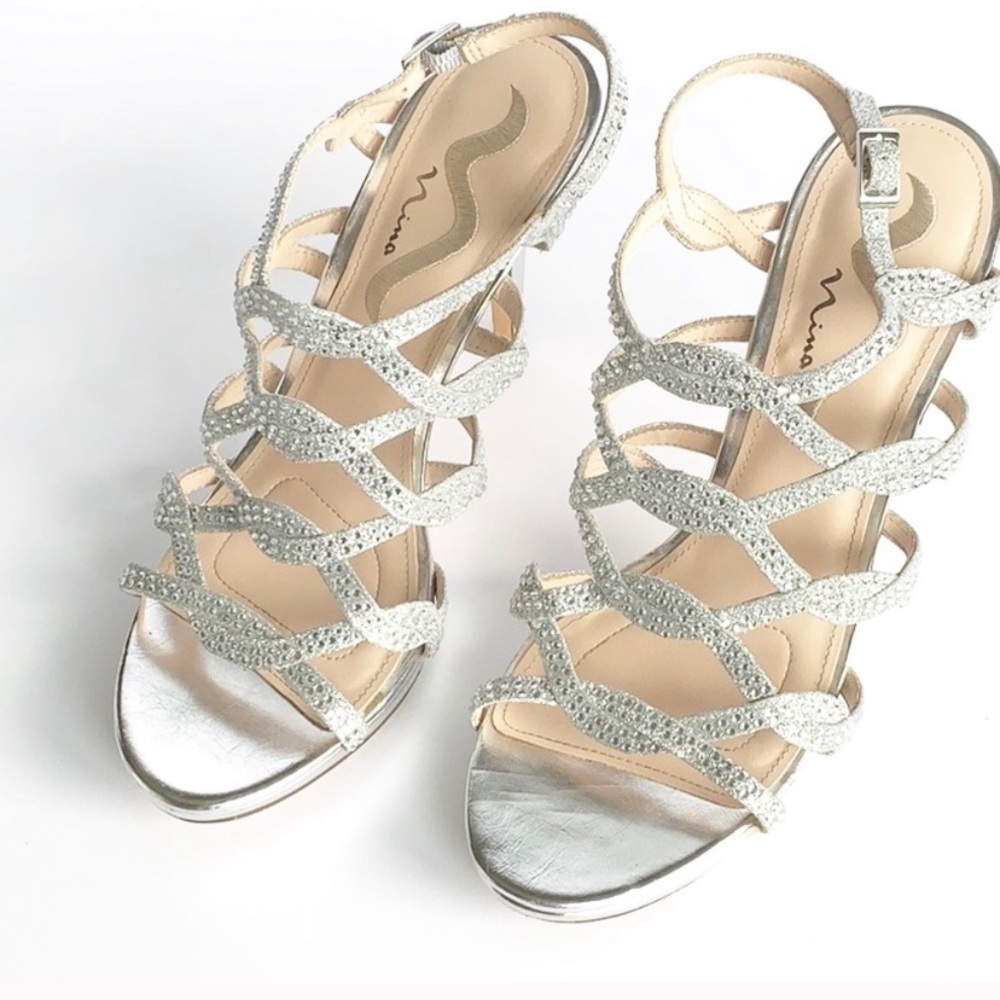 Beautiful Rhinestone wedding party heels euc